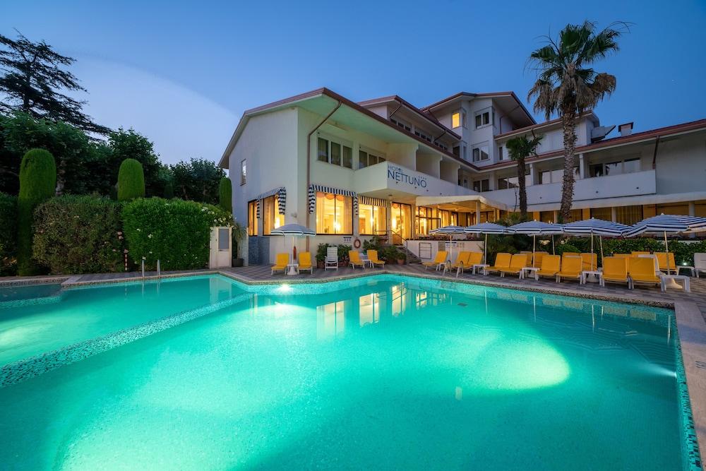 ברדולינו Hotel Nettuno מראה חיצוני תמונה