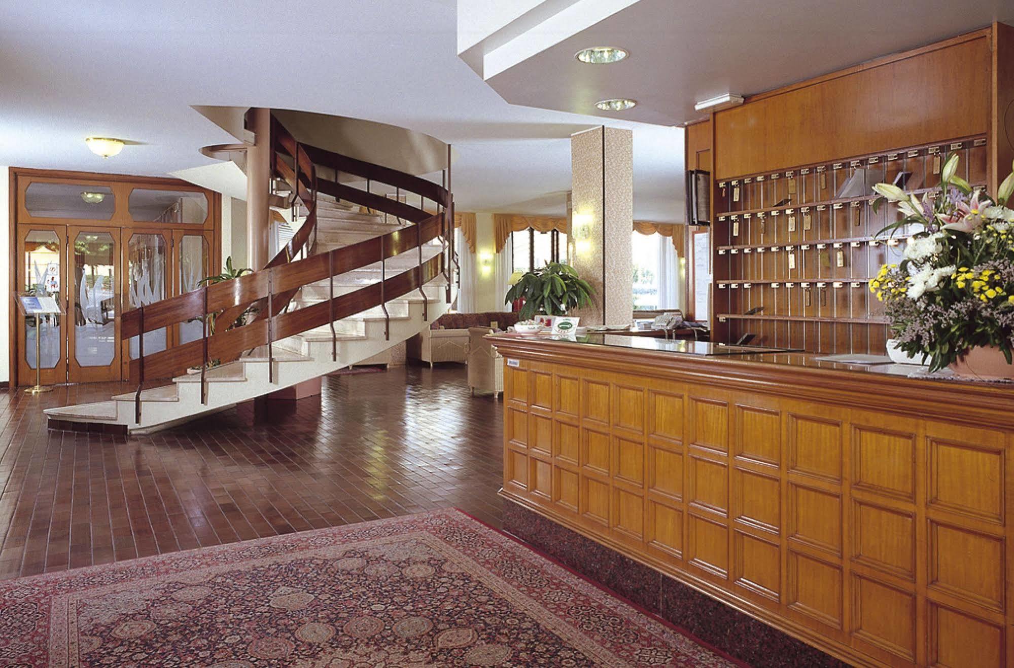 ברדולינו Hotel Nettuno מראה חיצוני תמונה