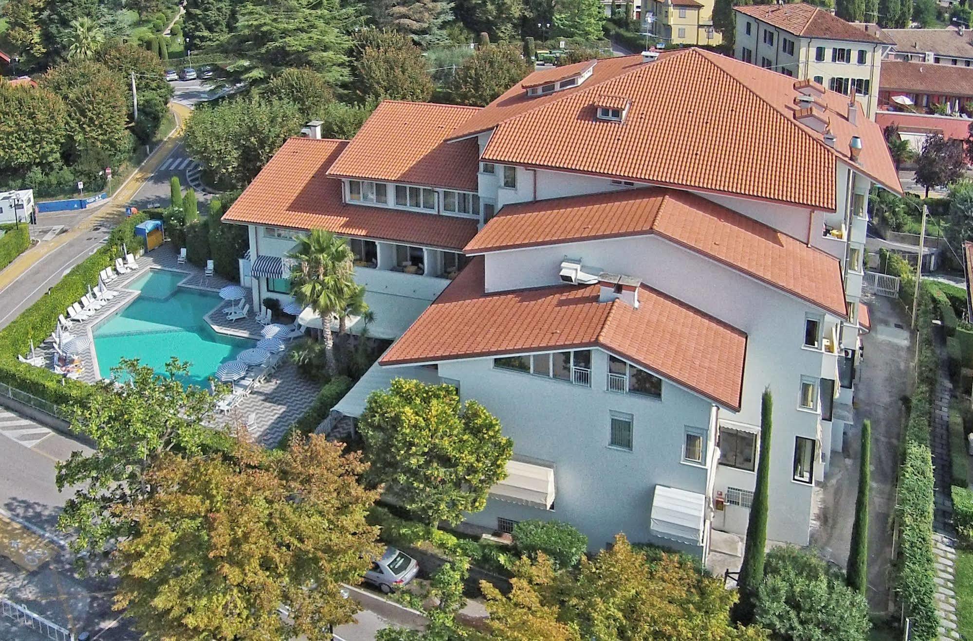 ברדולינו Hotel Nettuno מראה חיצוני תמונה