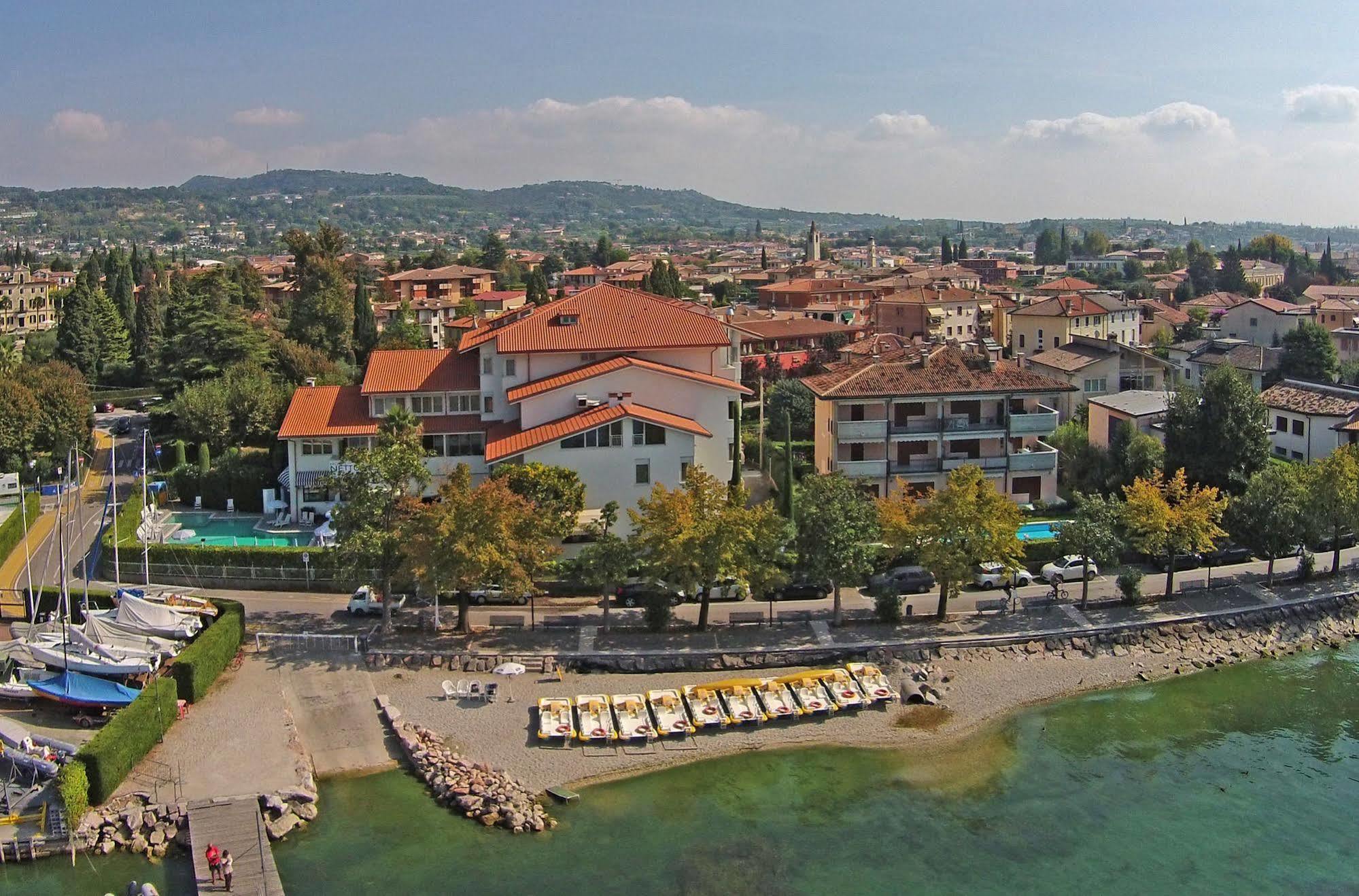 ברדולינו Hotel Nettuno מראה חיצוני תמונה